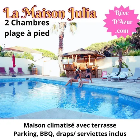 Reve D'azur: Beachfront With Shared Pool And Bbq Terrace Holiday home