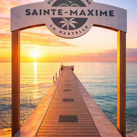Maison - De La Nartelle - Piscine Partagee - Parking - Bbq - Calme & Detente Au Reve D'azur בית נופש *