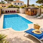 別荘 Maison Julia Bord De - 2 - De La Nartelle - Maxime - Piscine Partagee - Parking - Bbq - Draps Inclus