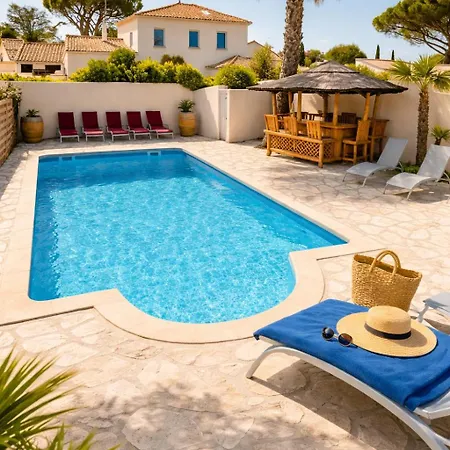 Vakantiehuis Maison - De La Nartelle - Piscine Partagee - Parking - Bbq - Calme & Detente Au Reve D'azur- Check-in 20h Maximum